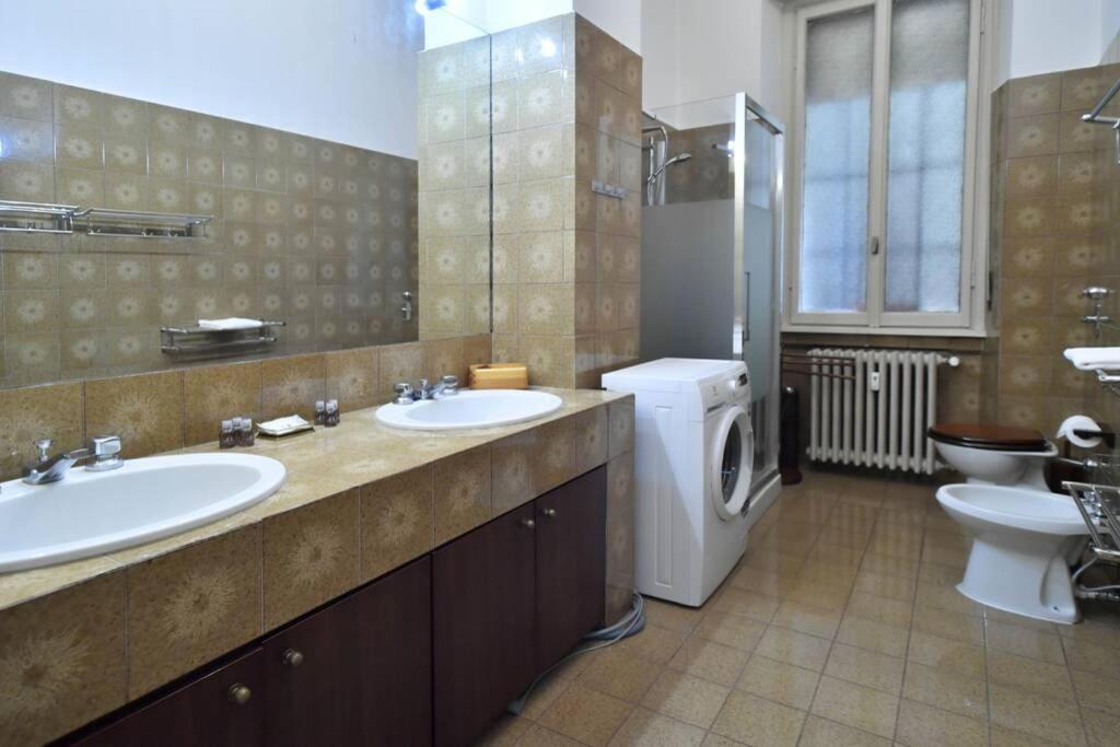 Ampio Appartamento Milano Centro Crocetta Exterior foto